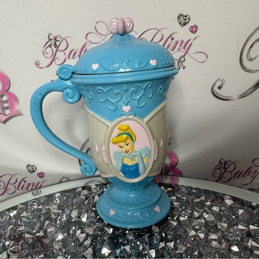 Disney Cinderella cup plastic Disney on ice flip flop open top blue pink cute
